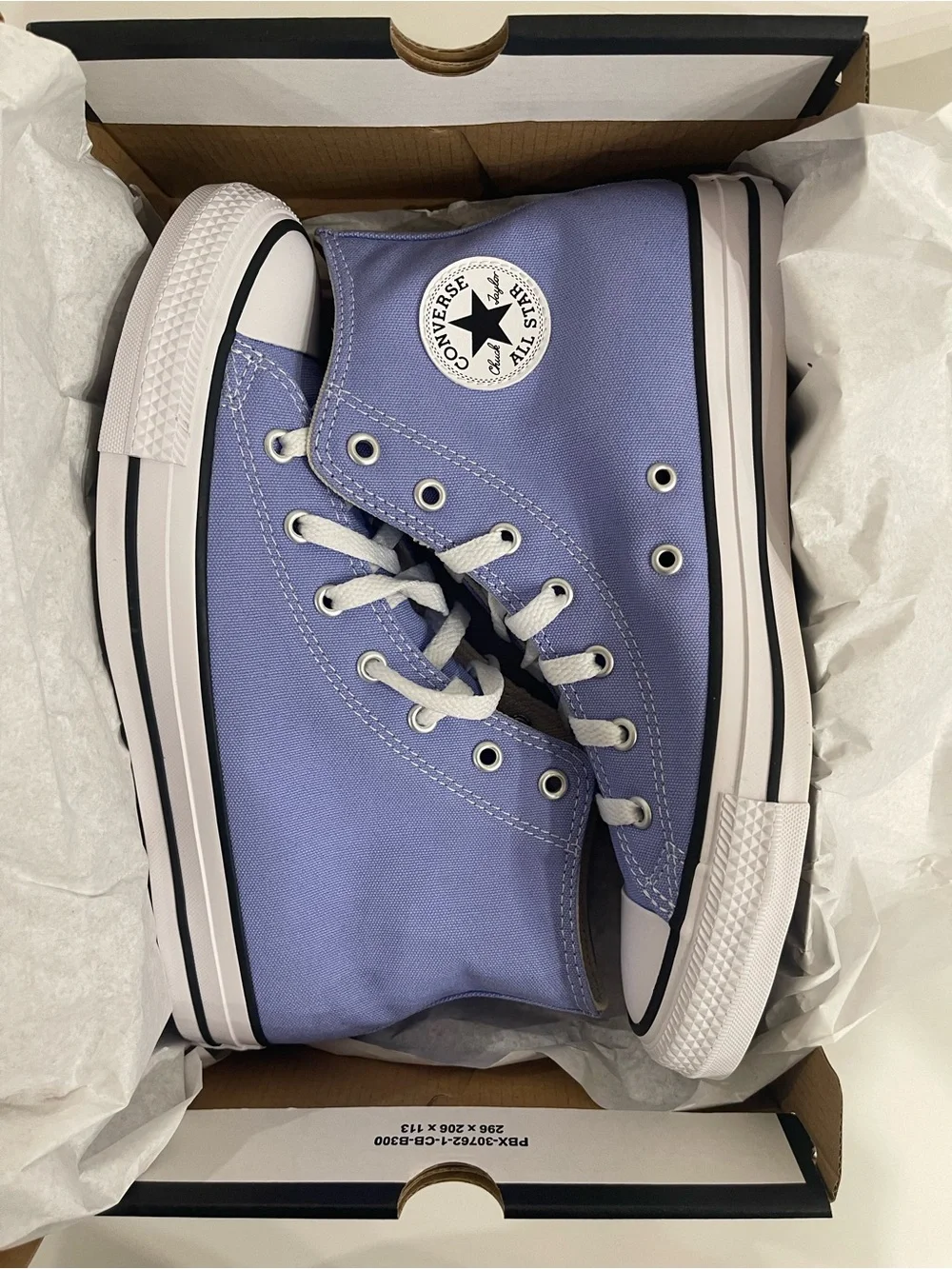 NIB Converse All Star High Top Purple Kids 7 / Womens 8.5 / Mens 6.5